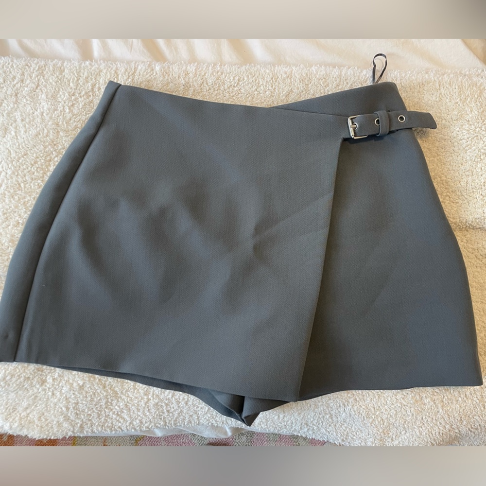 Zara skirt perfect condition - worn once